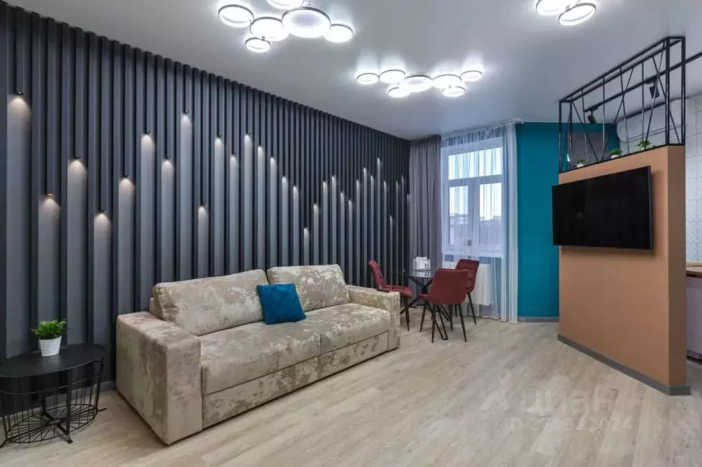 Студия Тюменская область, Тюмень ул. Малыгина, 90 (35.0 м) - Фото 1