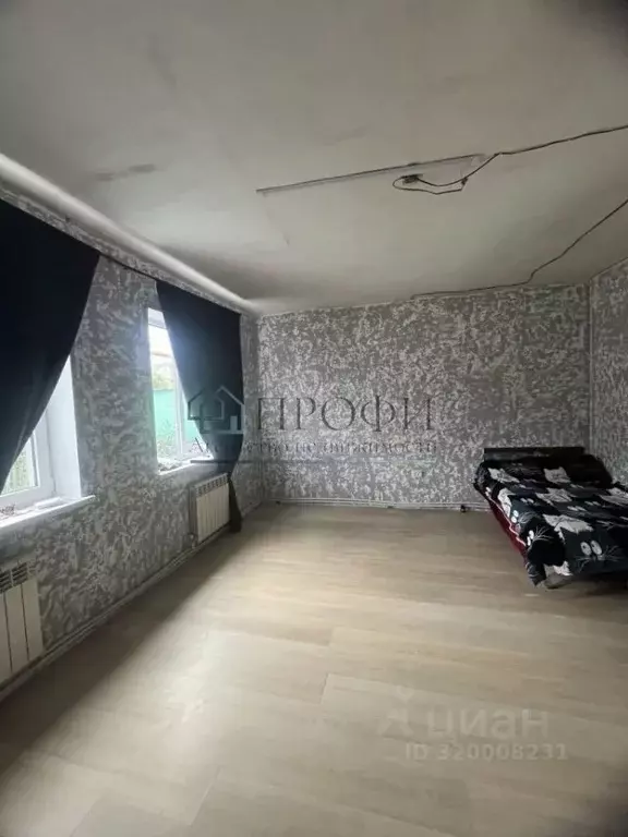 Дом в Белгородская область, Новый Оскол ул. Гоголя (50 м) - Фото 0