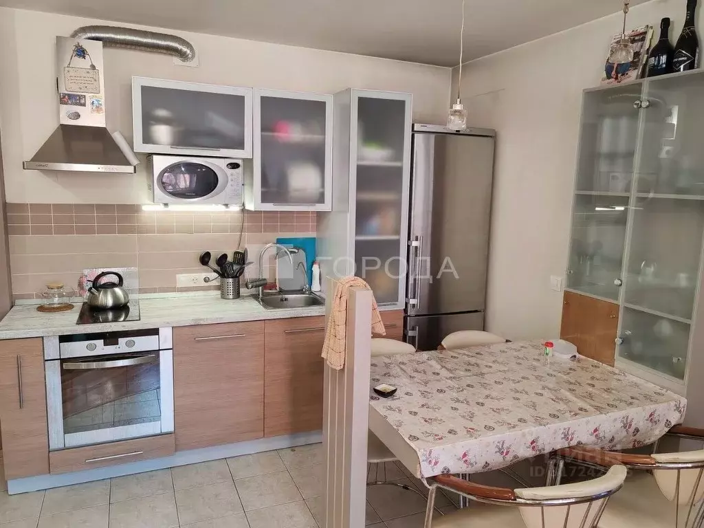 3-к кв. Новосибирская область, Новосибирск ул. Шевченко, 31 (65.0 м) - Фото 1