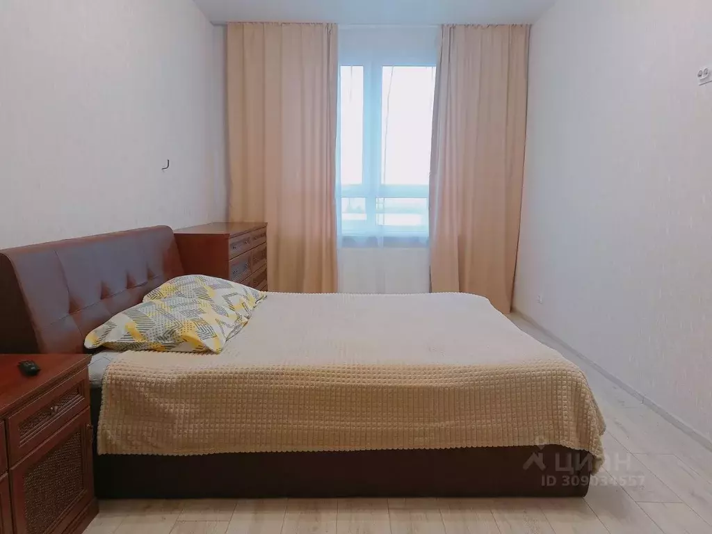 1-к кв. Ленинградская область, Гатчина Пушкинское ш., 1 (42.0 м) - Фото 1