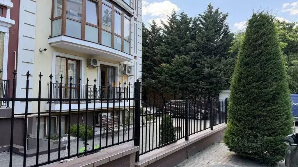 3-к кв. Крым, Симферополь ул. Эскадронная, 6А (111.6 м) - Фото 2
