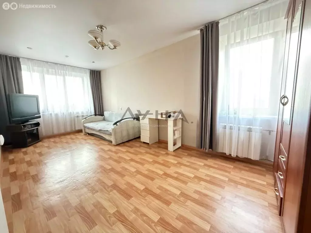 1-комнатная квартира: Набережные Челны, улица Раскольникова, 29 (36 м) - Фото 0