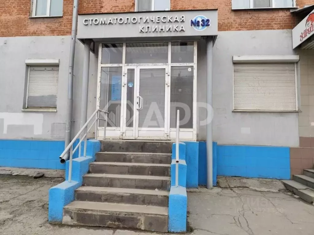 Помещение свободного назначения в Удмуртия, Ижевск пл. имени 50-летия ... - Фото 1