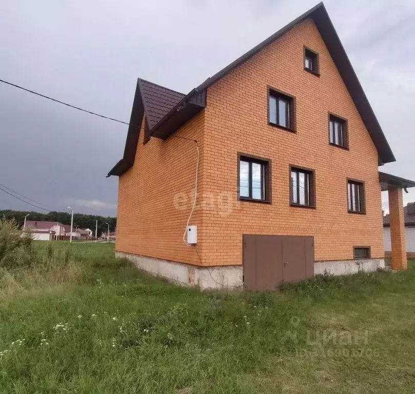 Дом в Белгородская область, Новый Оскол ул. Радужная, 15 (246 м) - Фото 1