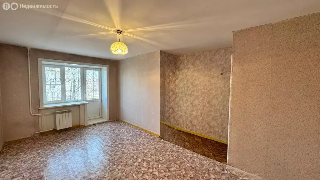 2-комнатная квартира: Усолье-Сибирское, Комсомольский проспект, 83 ... - Фото 2