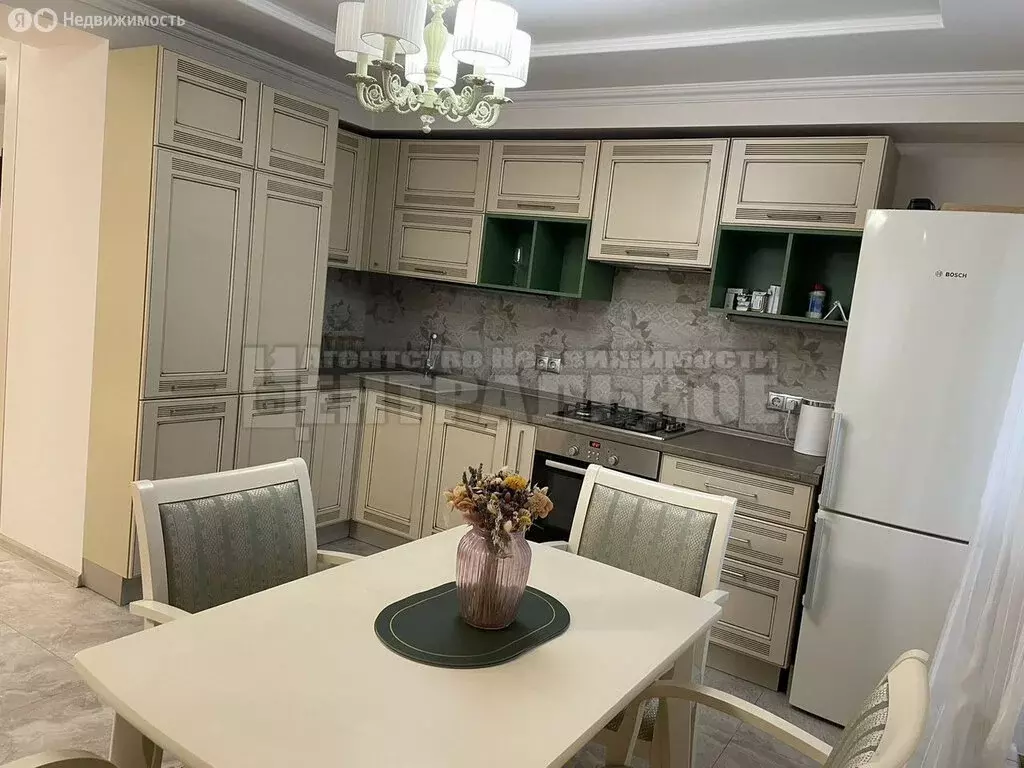 2-комнатная квартира: Смоленск, Кловская улица, 25А (62.4 м) - Фото 2