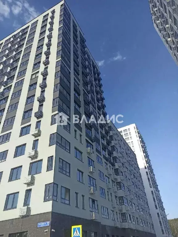 Продается 3-комнатная квартира - Фото 2