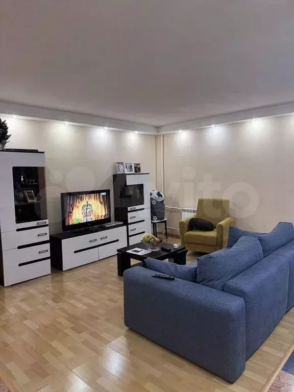 3-к. квартира, 75 м, 2/9 эт. - Фото 0