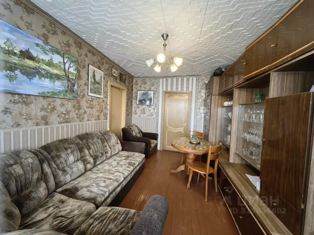 3-к кв. Ленинградская область, Сясьстрой Волховский район, ... - Фото 1