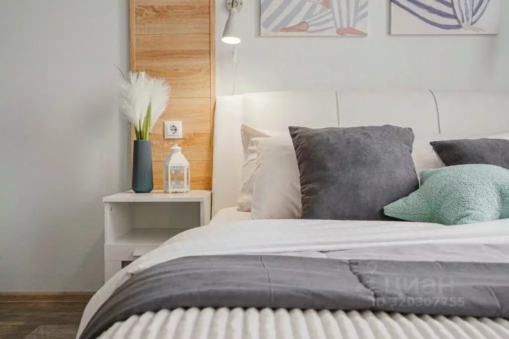 1-к кв. Свердловская область, Екатеринбург ул. Машинная, 31В (28.0 м) - Фото 1