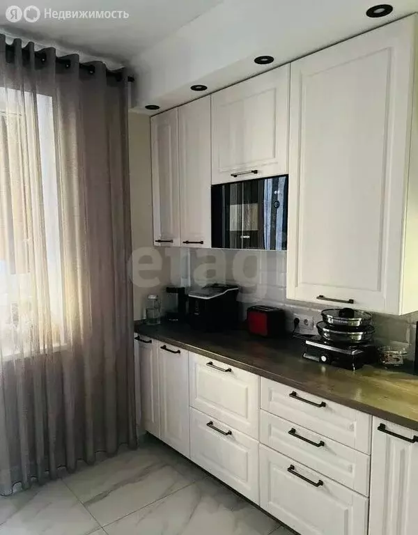 2-комнатная квартира: Калининград, улица Старшины Дадаева, 66 (64.6 м) - Фото 1