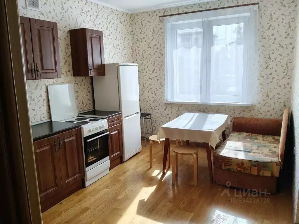 1-к кв. Татарстан, Казань ул. Сибирский Тракт, 13 (37.0 м) - Фото 2