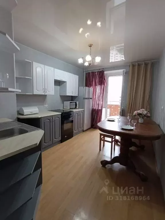 2-к кв. Санкт-Петербург Комендантская пл., 8 (65.0 м) - Фото 0