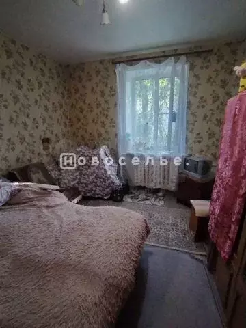 Комната 16 м в 4-к., 3/3 эт. - Фото 0