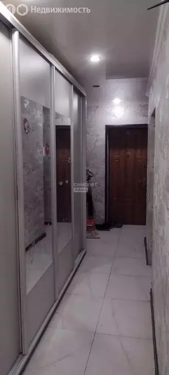 3-комнатная квартира: Курск, улица Кати Зеленко, 6В (59.8 м) - Фото 2