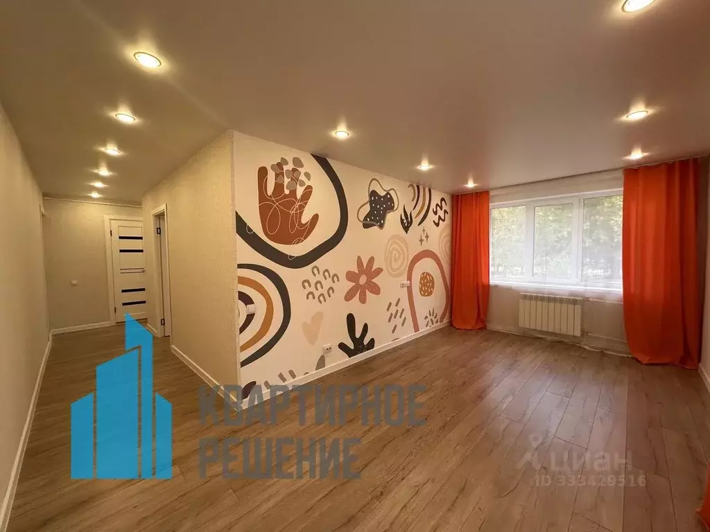 3-к кв. Омская область, Омск ул. Калинина, 12 (57.1 м) - Фото 1