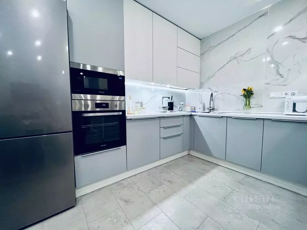 3-к кв. Коми, Сыктывкар Интернациональная ул., 215 (72.0 м) - Фото 1