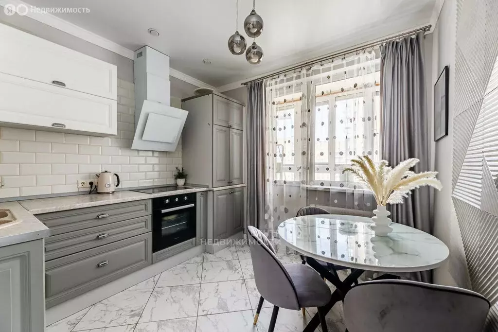 2-комнатная квартира: Казань, проспект Победы, 139к2 (64.6 м) - Фото 1