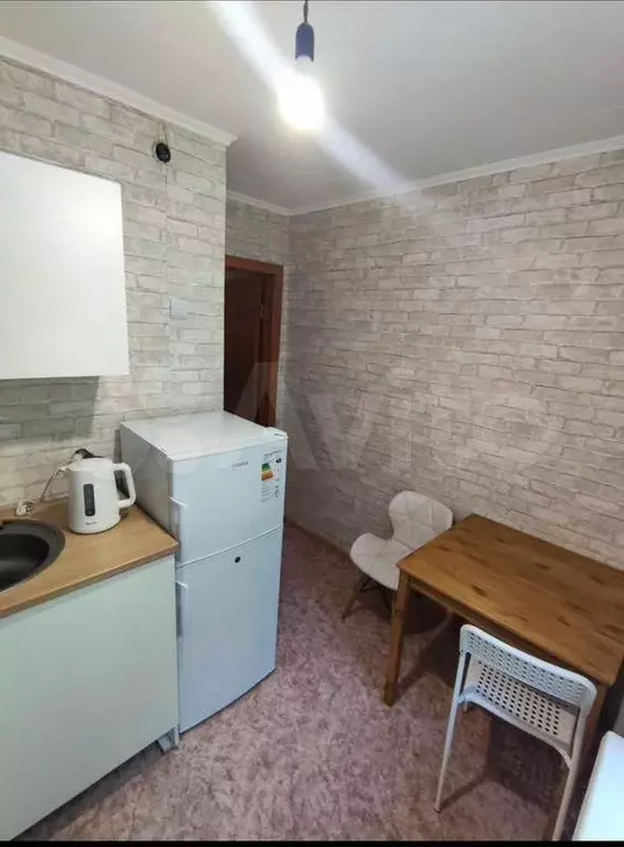 2-к. квартира, 42 м, 1/3 эт. - Фото 1