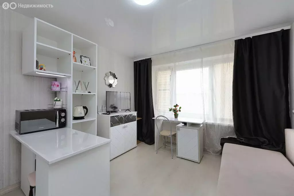 Квартира-студия: Калининград, Красная улица, 127 (18.4 м) - Фото 1