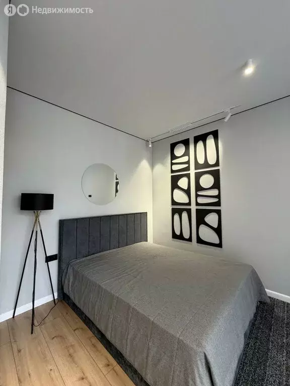 2-комнатная квартира: Калининград, улица Молодой Гвардии, 34 (76.6 м) - Фото 1