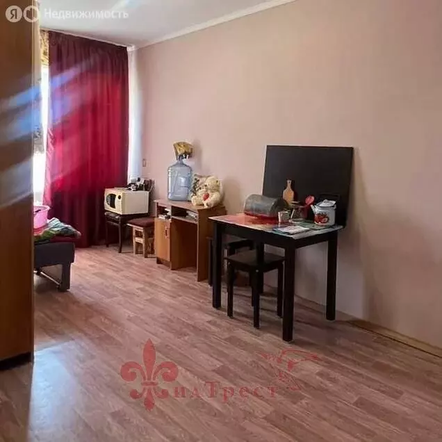 1к в -комнатной квартире ( м) - Фото 2