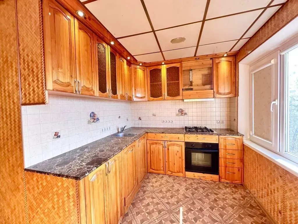 2-к кв. Краснодарский край, Сочи ул. Макаренко, 43 (60.0 м) - Фото 1