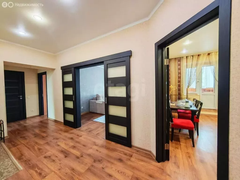 2-комнатная квартира: Тюмень, Широтная улица, 169 (63.9 м) - Фото 1