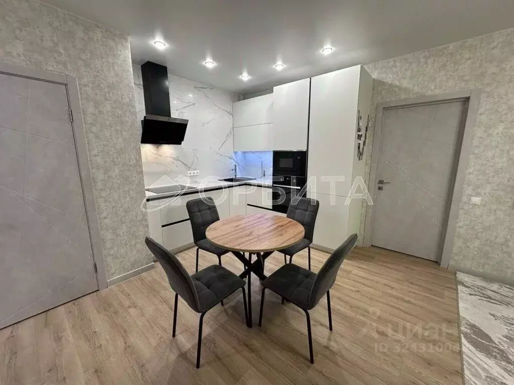 2-к кв. Тюменская область, Тюмень ул. Мельникайте, 2к14 (58.4 м) - Фото 2