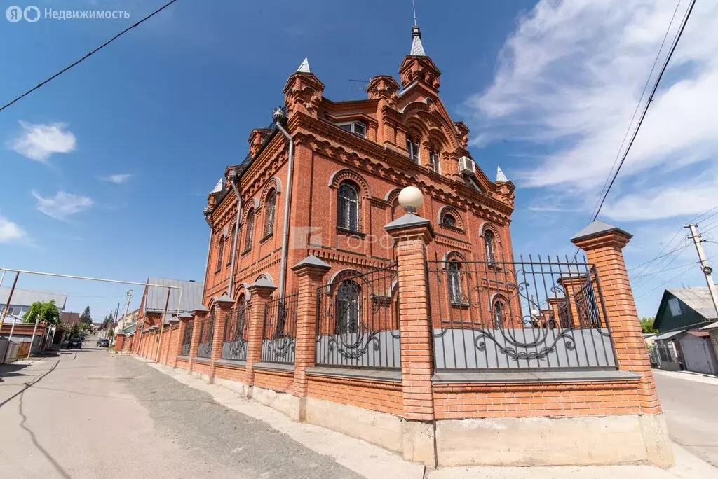 Дом в Барнаул, Кузнечная улица, 2 (450.6 м) - Фото 1