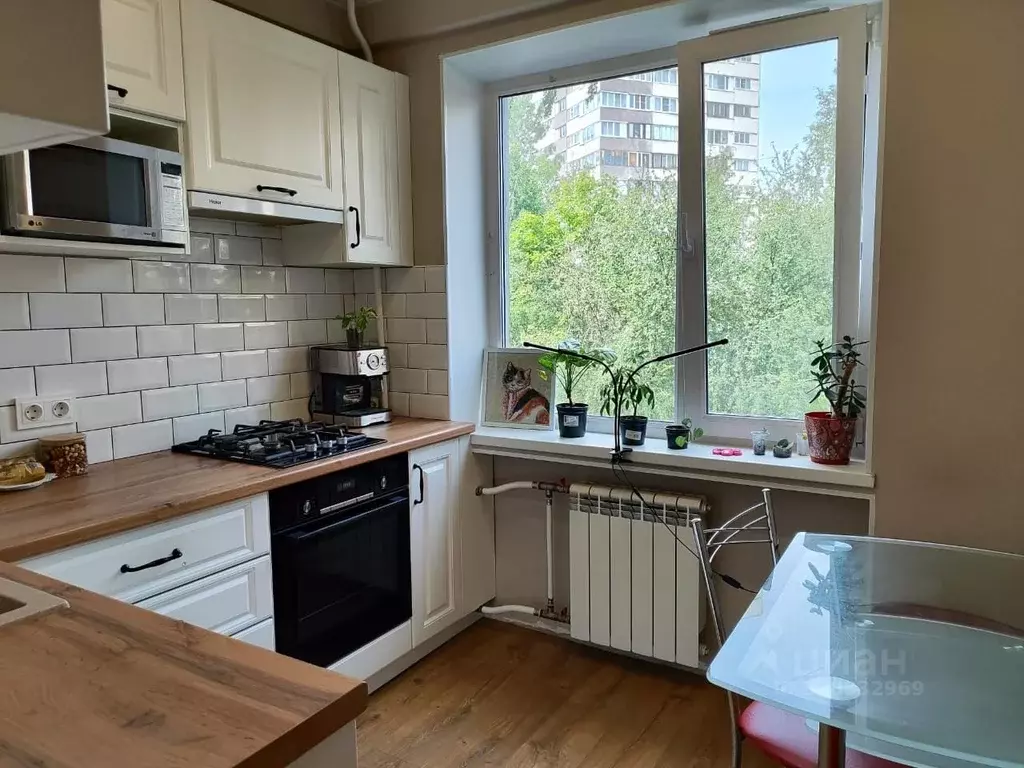 2-к кв. Санкт-Петербург ул. Шостаковича, 5К4 (50.0 м) - Фото 2