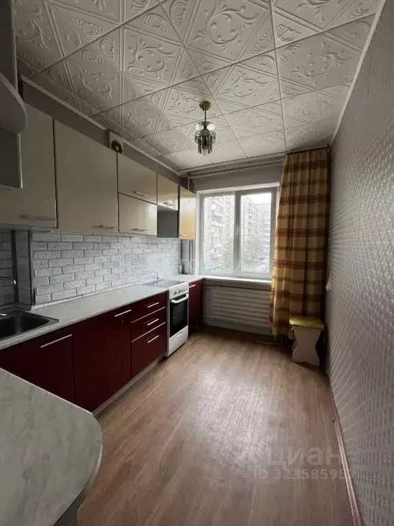 3-к кв. Алтайский край, Барнаул ул. Гущина, 160 (63.0 м) - Фото 1