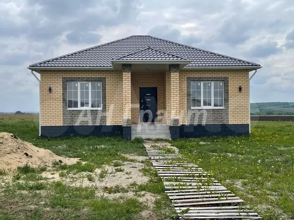 Дом 100 м на участке 15 сот. - Фото 1
