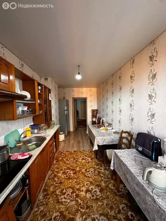 3-комнатная квартира: Махачкала, улица Олега Кошевого, 41В (100 м) - Фото 1