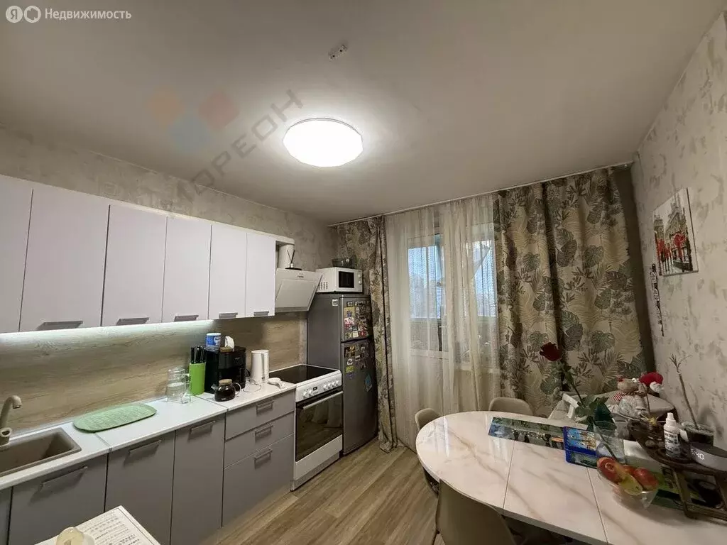 2-комнатная квартира: Краснодар, улица имени Калинина, 350/4 (56.1 м) - Фото 2