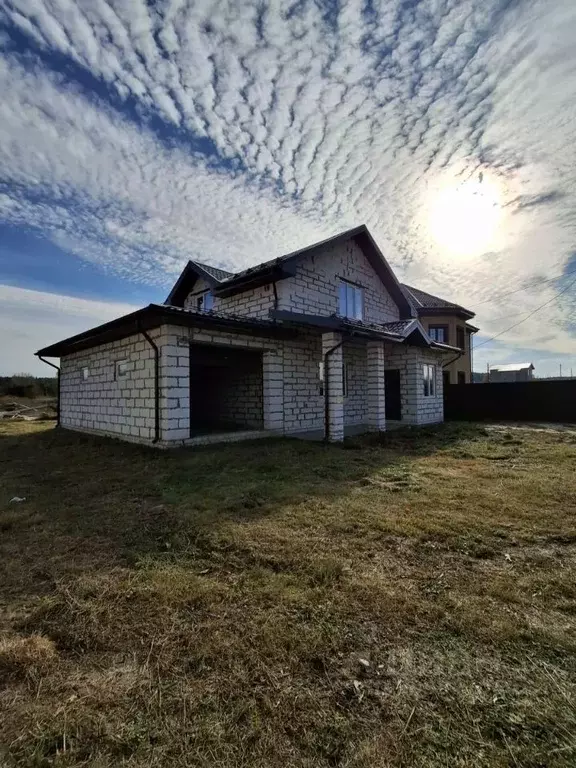 Дом в Нижегородская область, Арзамас городской округ, с. Кирилловка ... - Фото 0