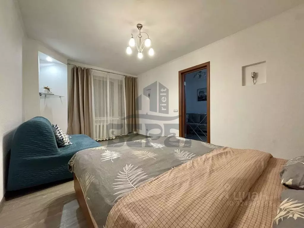 2-к кв. Татарстан, Казань ул. Фатыха Амирхана, 2 (50.3 м) - Фото 2