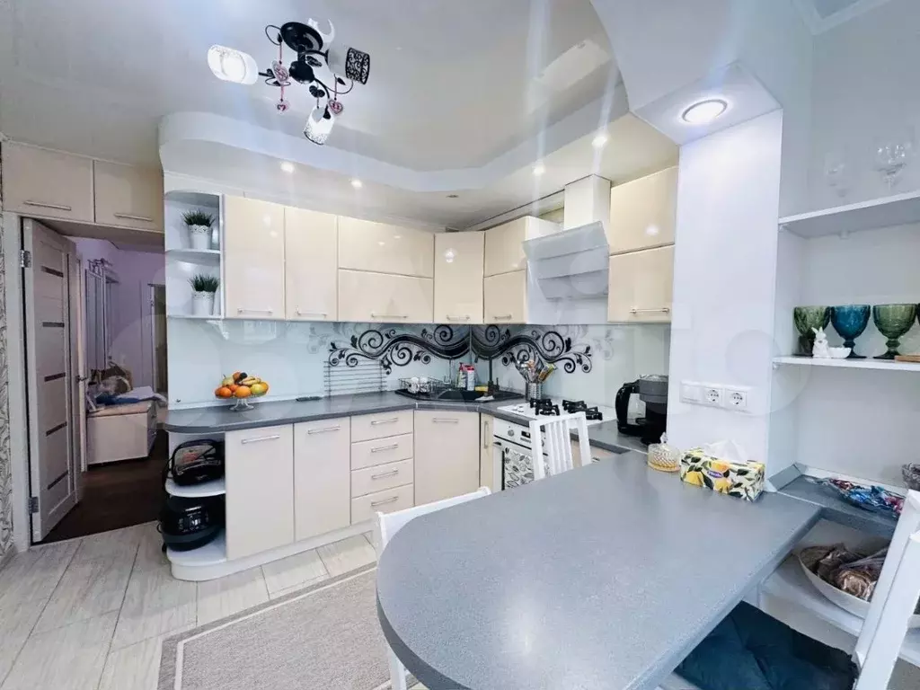 3-к. квартира, 74 м, 4/5 эт. - Фото 0