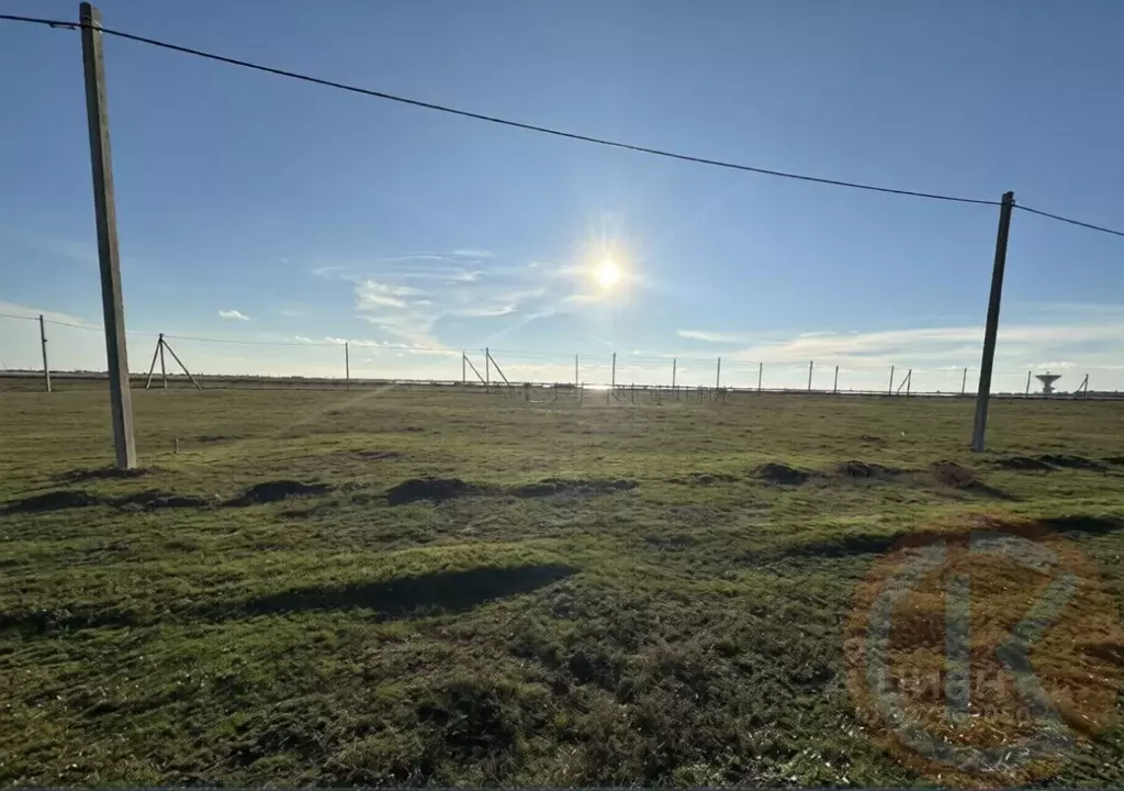 Участок в Крым, Сакский район, с. Молочное  (6.0 сот.) - Фото 1