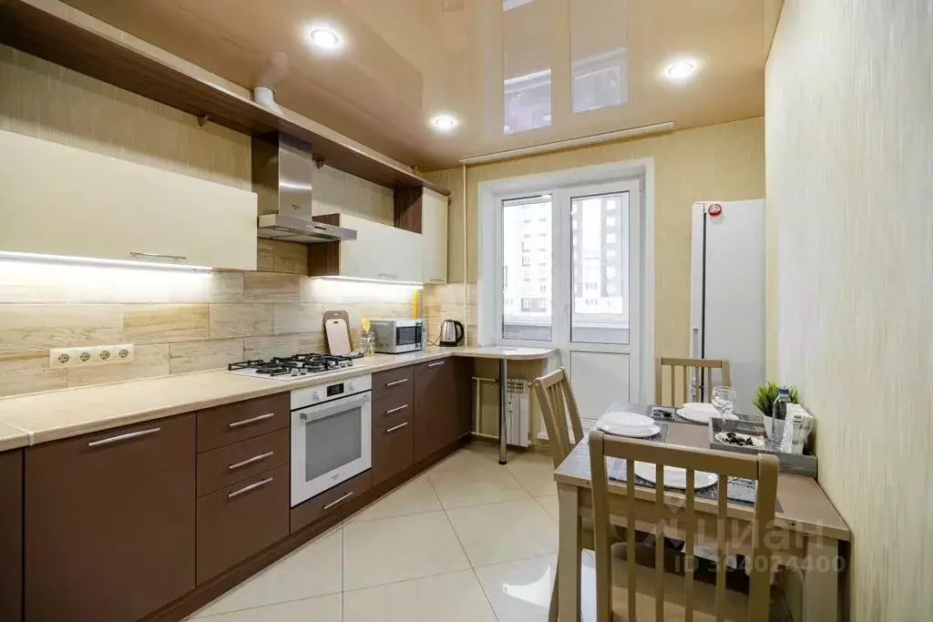 2-к кв. Ульяновская область, Ульяновск ул. Варейкиса, 48 (60.0 м) - Фото 2