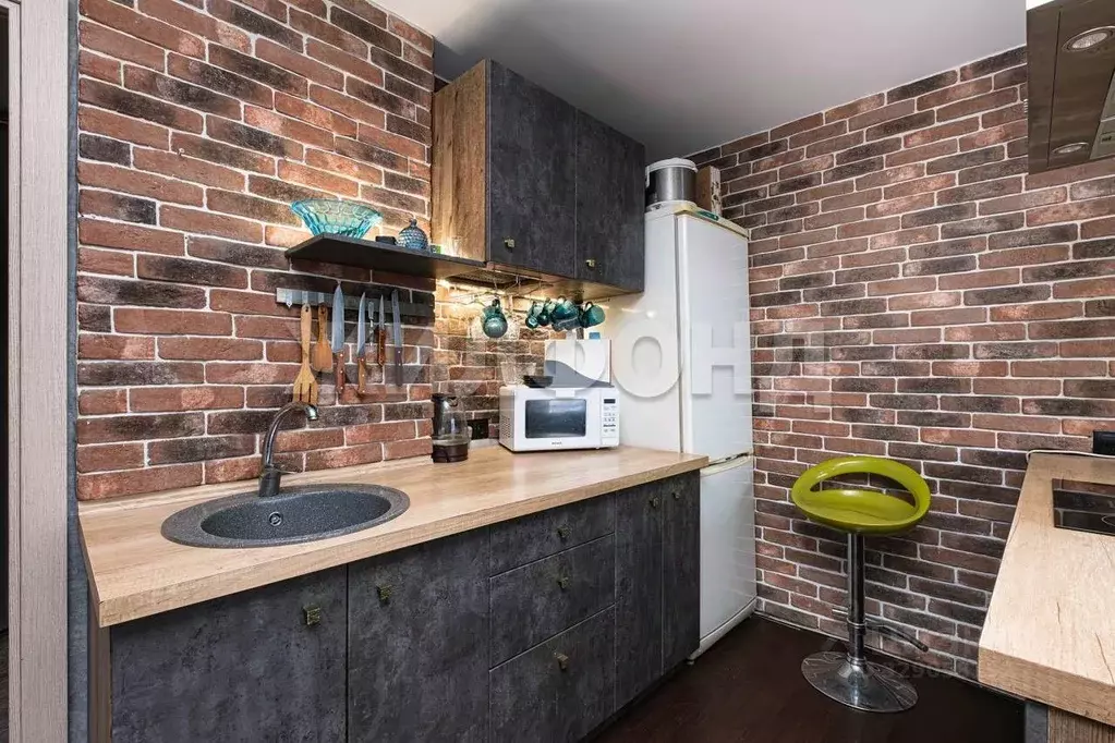 2-к кв. Новосибирская область, Новосибирск ул. Виктора Уса, 15 (42.7 ... - Фото 1