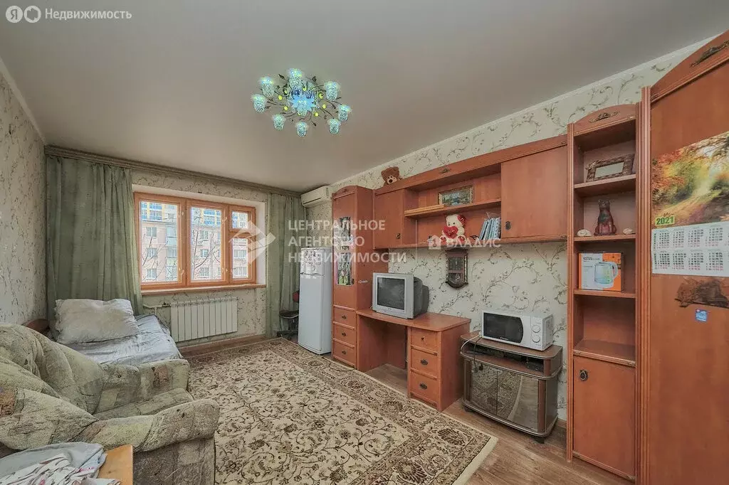 1к в -комнатной квартире (18.3 м) - Фото 1