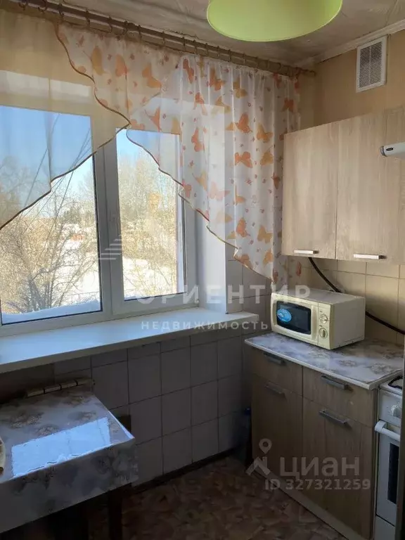 2-к кв. Свердловская область, Верхнее Дуброво пгт ул. Победы, 16 (42.4 ... - Фото 1