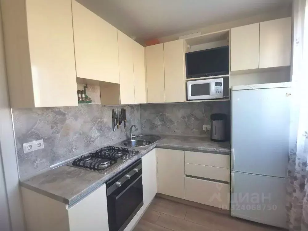 1-к кв. Оренбургская область, Оренбург Брестская ул., 7 (30.0 м) - Фото 2