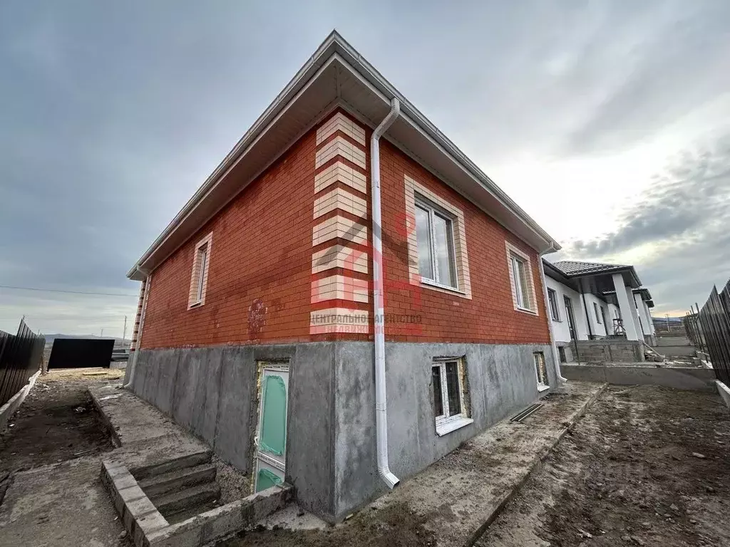 Дом в Ставропольский край, Предгорный муниципальный округ, ... - Фото 1