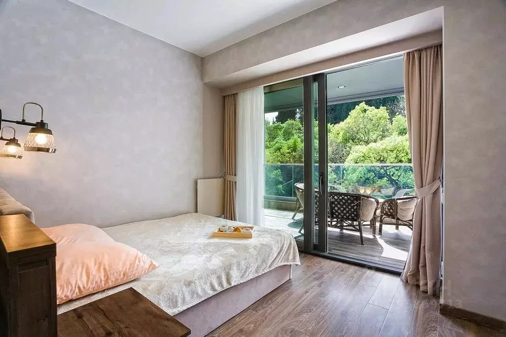 1-к кв. Крым, Ялта проезд Парковый, 6Б (48.0 м) - Фото 1