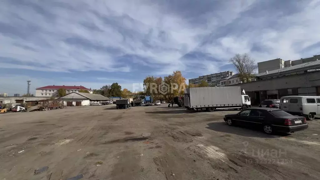 Офис в Ульяновская область, Ульяновск Локомотивная ул., 108 (633 м) - Фото 2