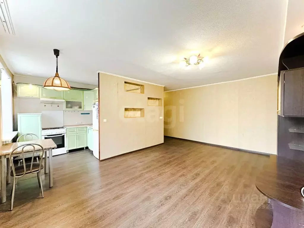 2-к кв. Хабаровский край, Комсомольск-на-Амуре Вокзальная ул., 27к2 ... - Фото 1