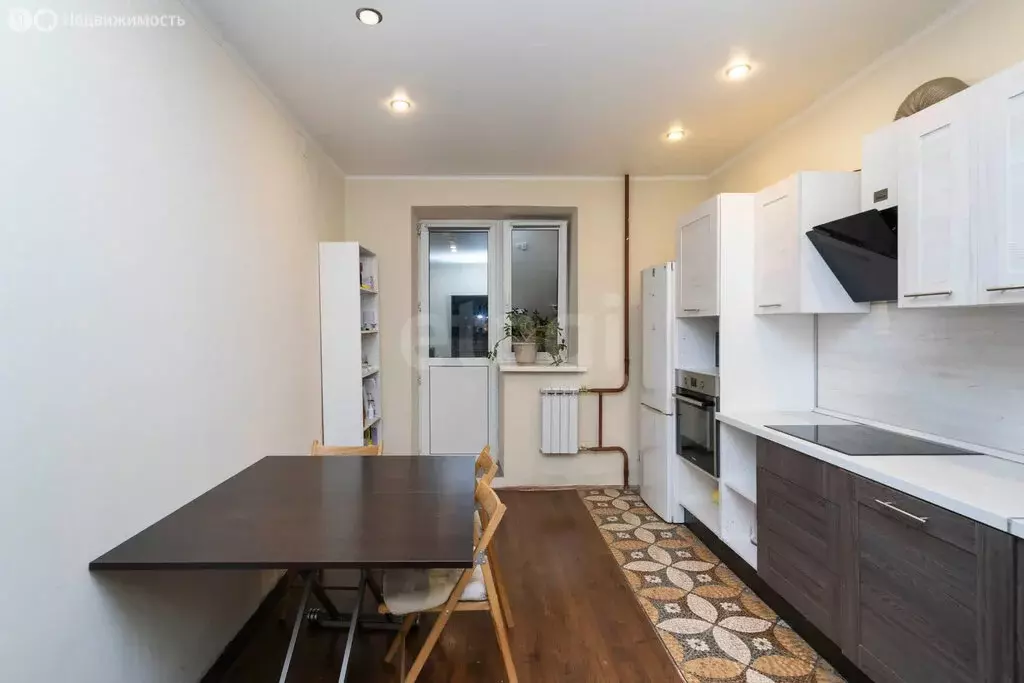 1-комнатная квартира: Тюмень, улица Николая Зелинского, 5к1 (41.9 м) - Фото 2