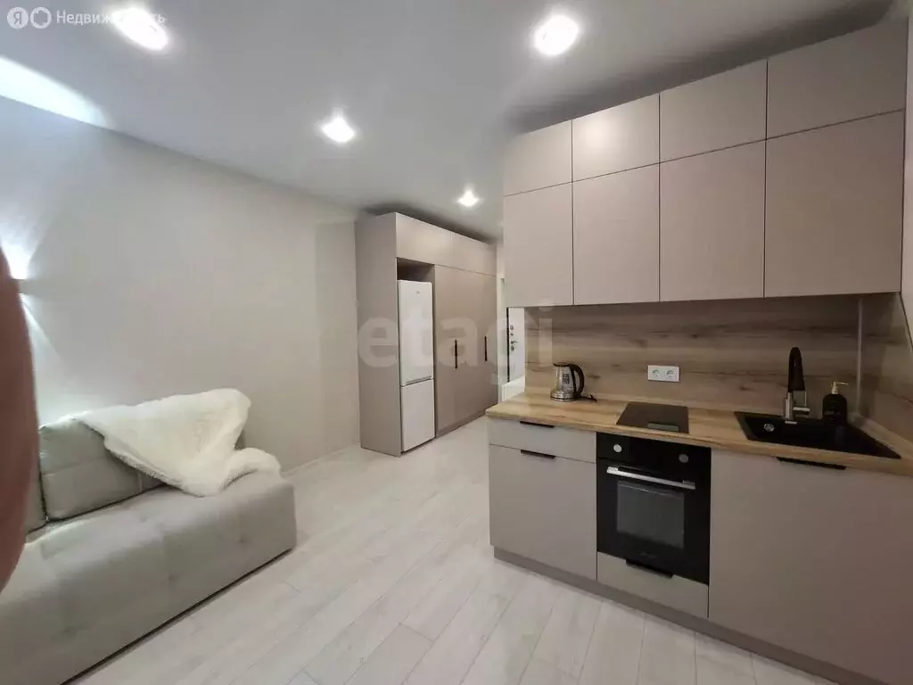 Квартира-студия: Саранск, проспект Российской Армии, 26 (22 м) - Фото 1